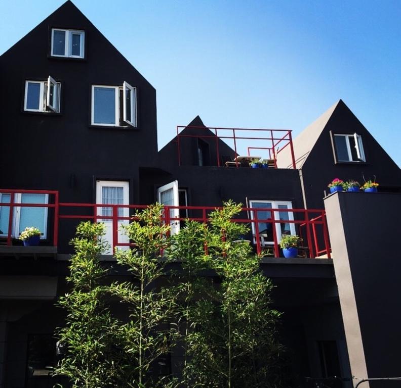 I House Chinchin Hotel Seoul Exterior photo